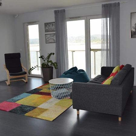 Panorama Apartman Velence Bagian luar foto