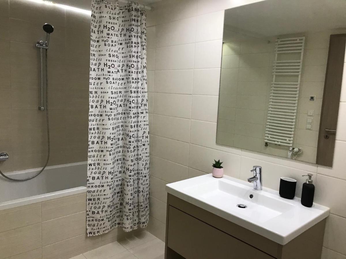 Panorama Apartman Velence Bagian luar foto