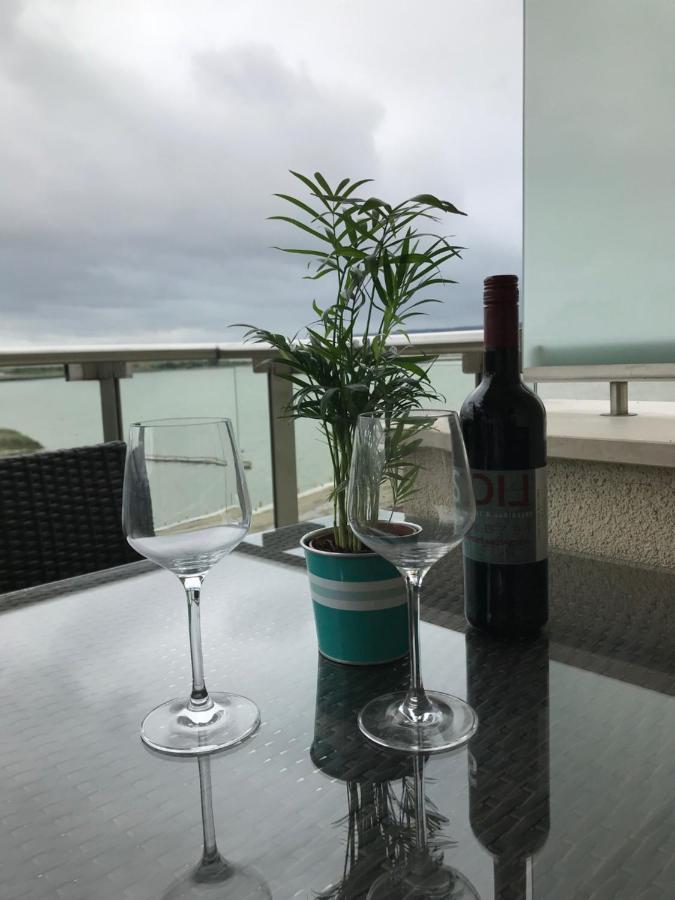 Panorama Apartman Velence Bagian luar foto