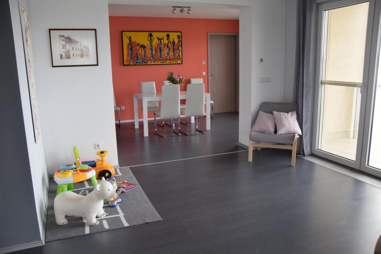 Panorama Apartman Velence Bagian luar foto