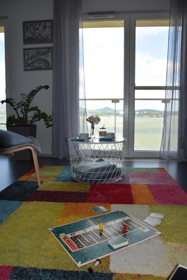 Panorama Apartman Velence Bagian luar foto